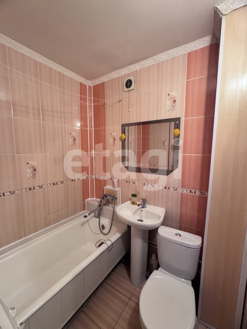 Продажа 3-комнатной квартиры, Улан-Удэ, Республика Бурятия,  Улан-Удэ