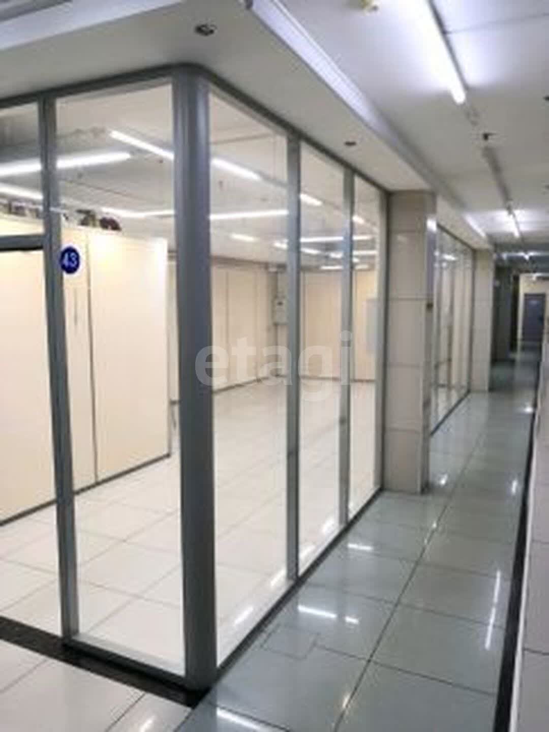 Продажа коммерческой недвижимости, 277м <sup>2</sup>, Новый Уренгой, Ямало-Ненецкий АО,  Новый Уренгой