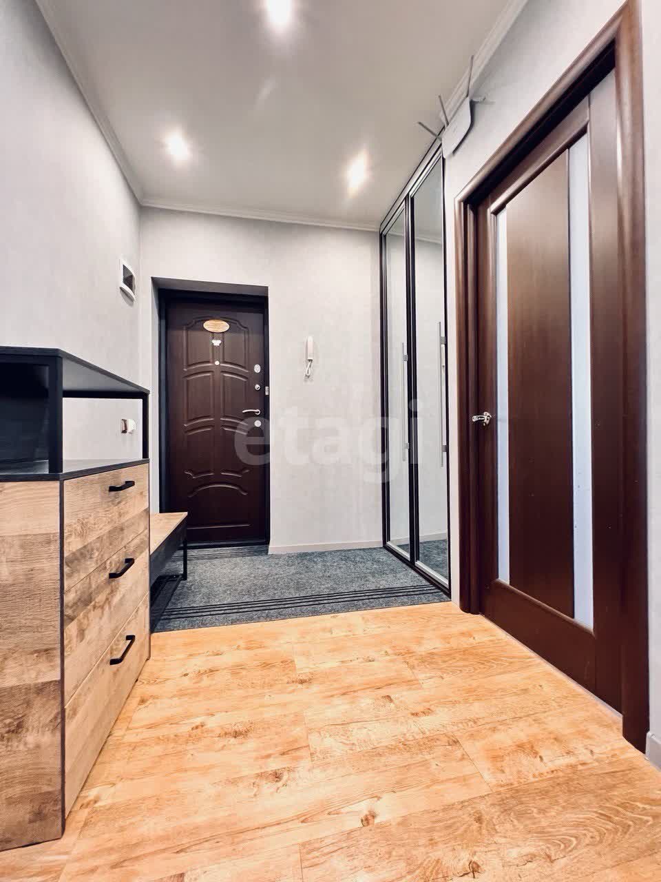 Продажа 3-комнатной квартиры, Южно-Сахалинск, Сахалинская область,  Южно-Сахалинск