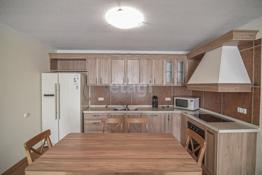 Аренда 1-комнатной квартиры, Южно-Сахалинск, Сахалинская область,  Южно-Сахалинск