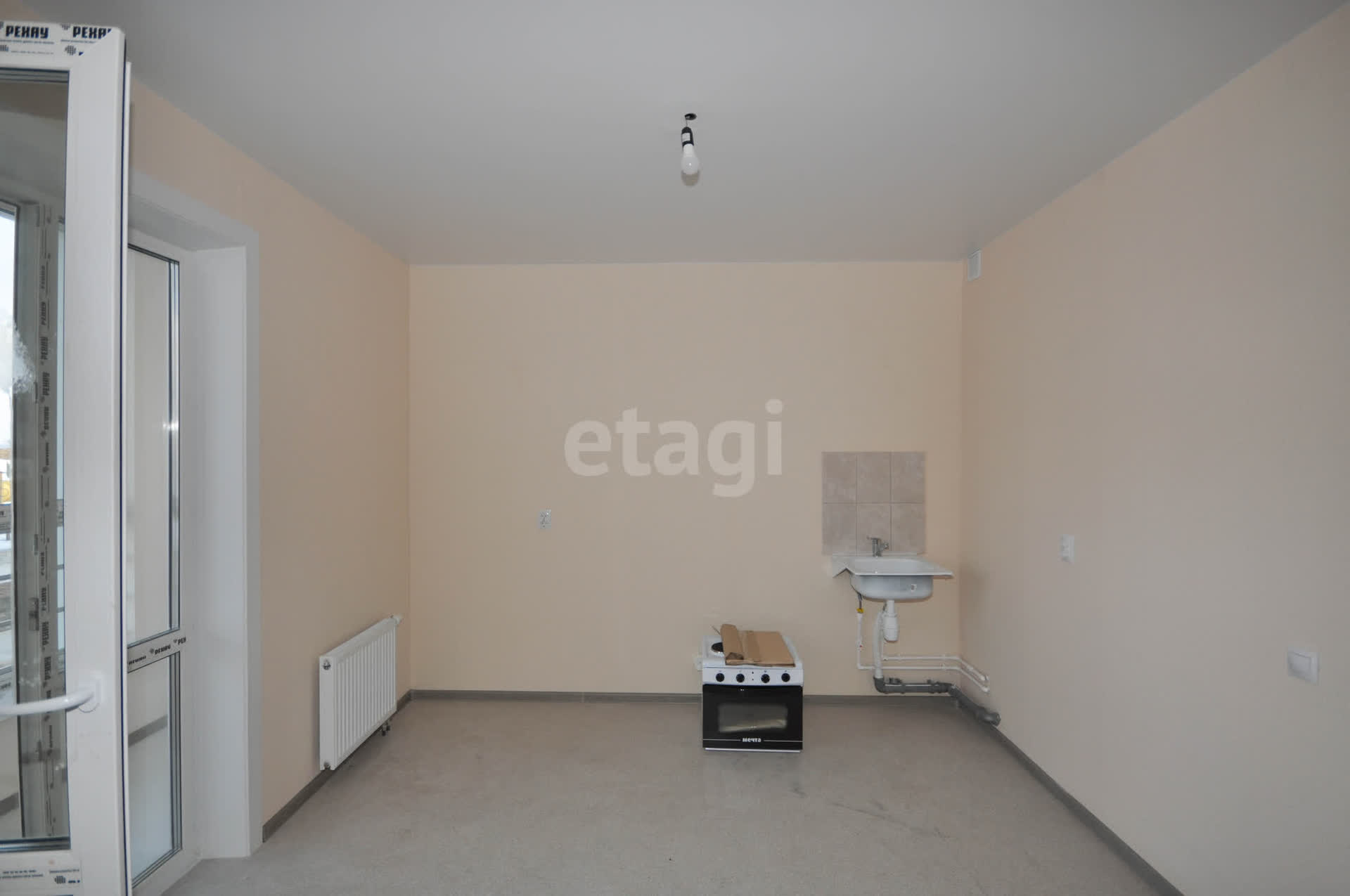 Продажа 2-комнатной квартиры, Южно-Сахалинск, Сахалинская область,  Южно-Сахалинск