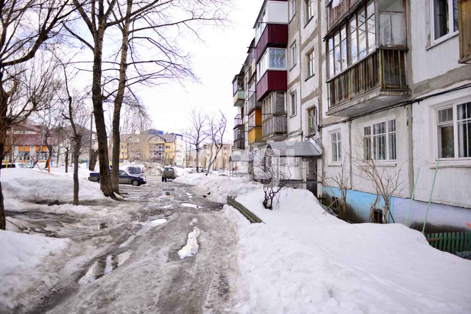 Продажа 2-комнатной квартиры, Южно-Сахалинск, Сахалинская область,  Южно-Сахалинск