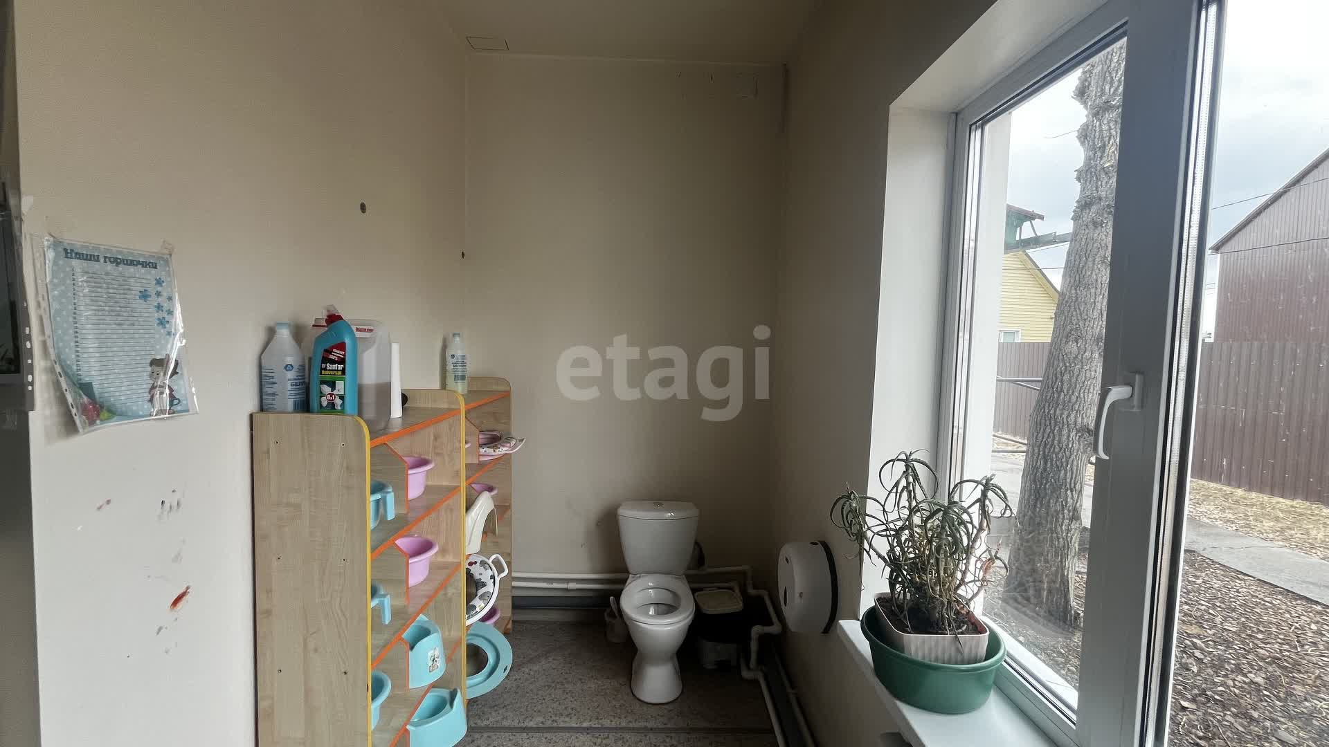 Продажа коммерческой недвижимости, 192м <sup>2</sup>, Улан-Удэ, Бурятия,  Улан-Удэ