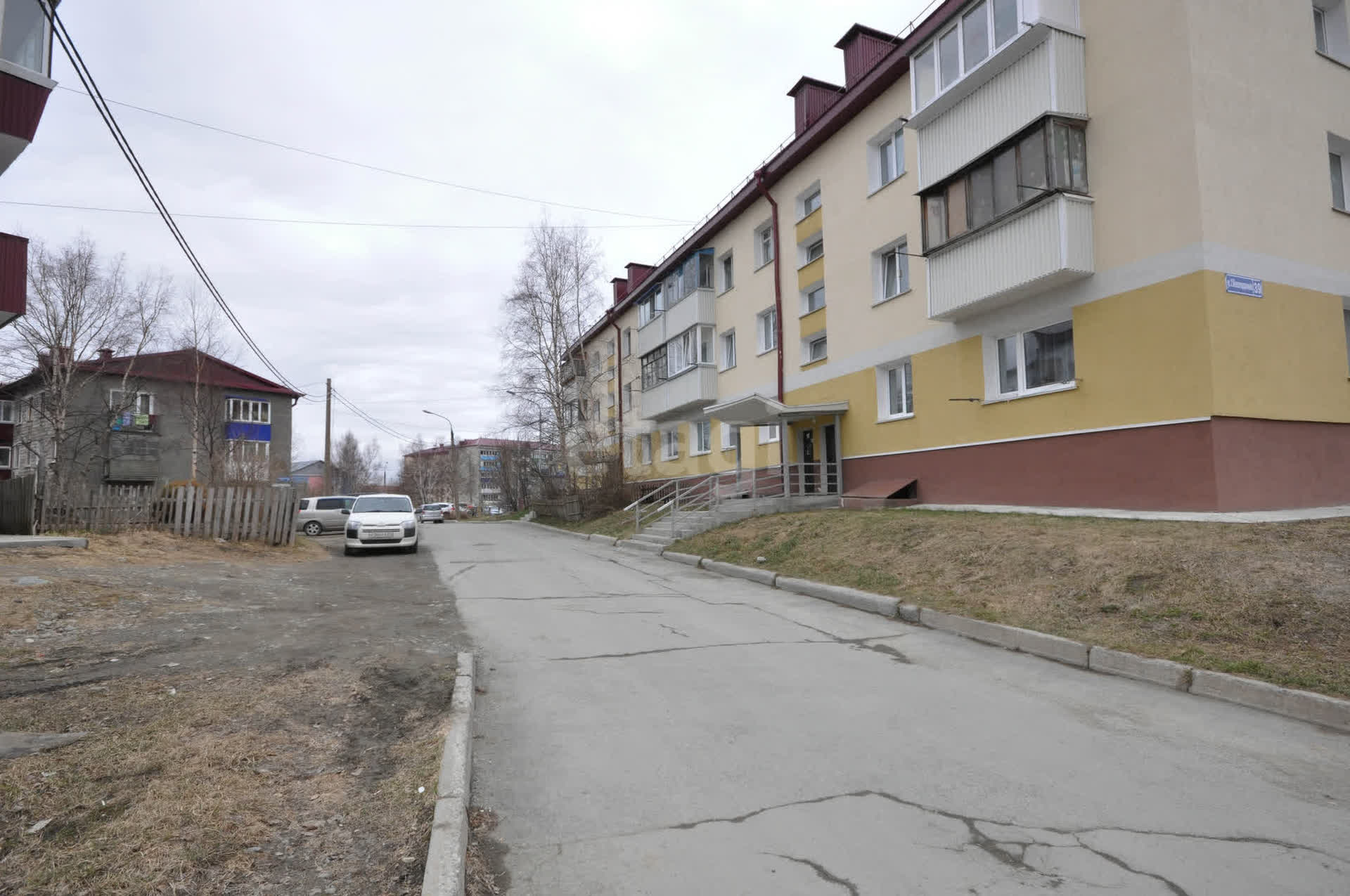 Продажа 3-комнатной квартиры, Южно-Сахалинск, Сахалинская область,  Южно-Сахалинск