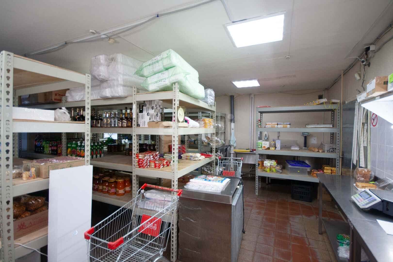 Продажа коммерческой недвижимости, 310м <sup>2</sup>, Новый Уренгой, Ямало-Ненецкий АО,  Новый Уренгой