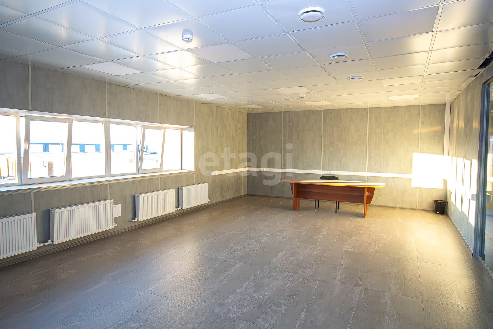 Аренда коммерческой недвижимости, 158м <sup>2</sup>, Новый Уренгой, Ямало-Ненецкий АО,  Новый Уренгой