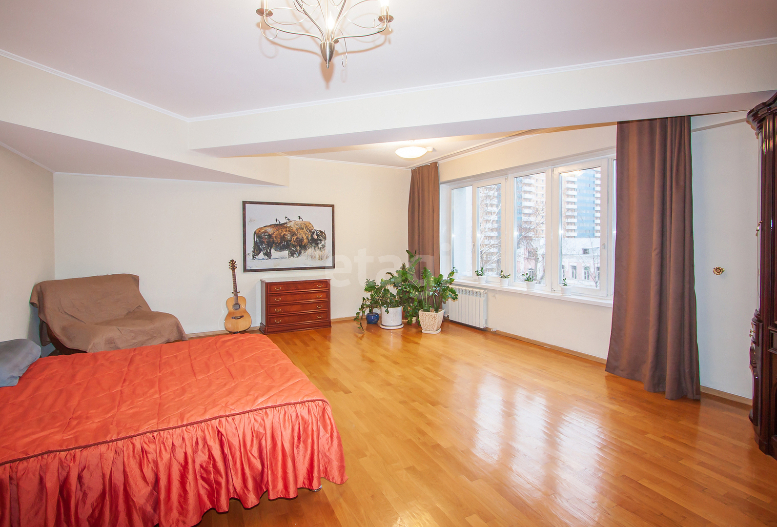 Продажа 4-комнатной квартиры, Улан-Удэ, Республика Бурятия,  Улан-Удэ