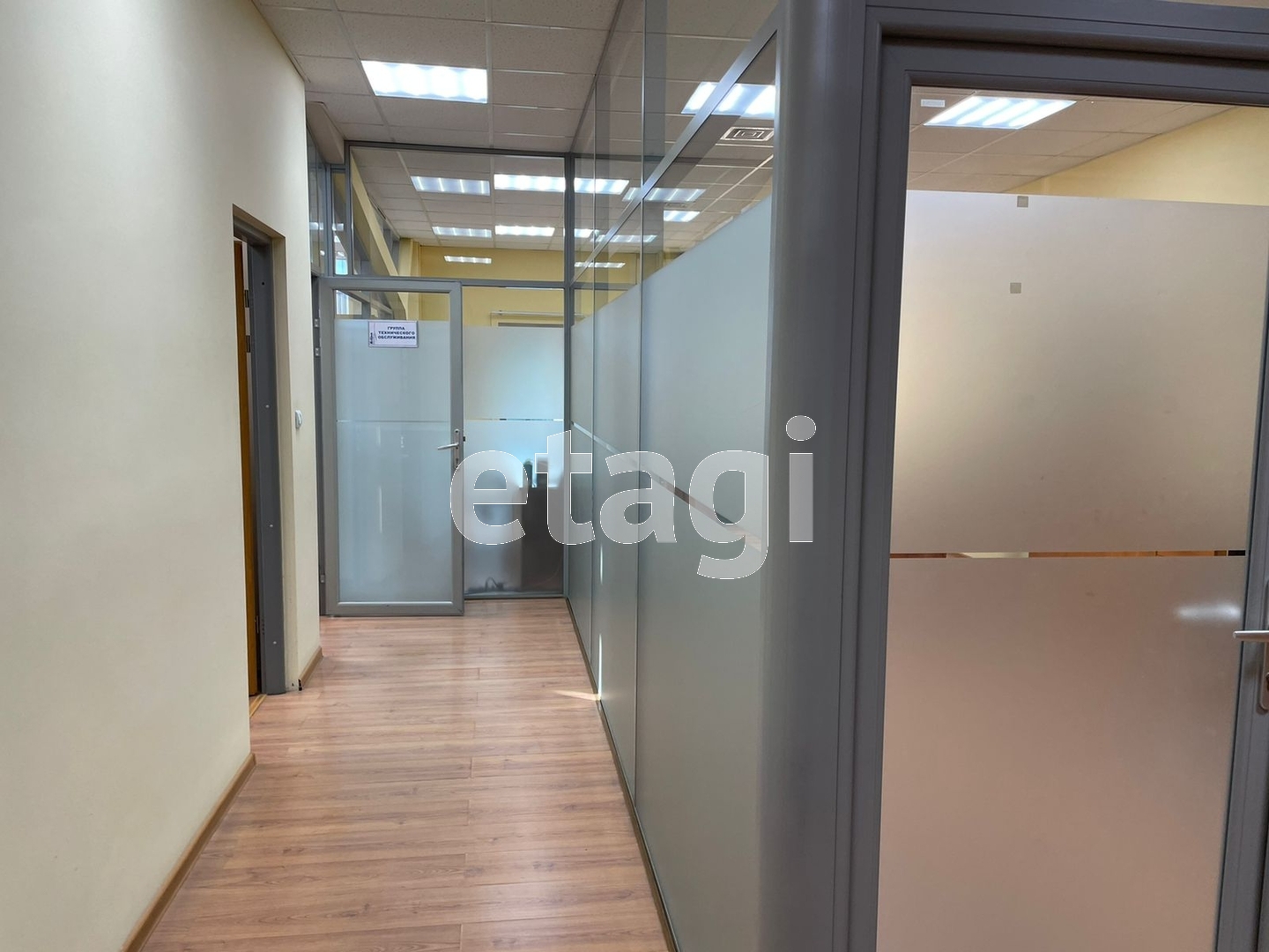 Продажа коммерческой недвижимости, 734м <sup>2</sup>, Южно-Сахалинск, Сахалинская область,  Южно-Сахалинск