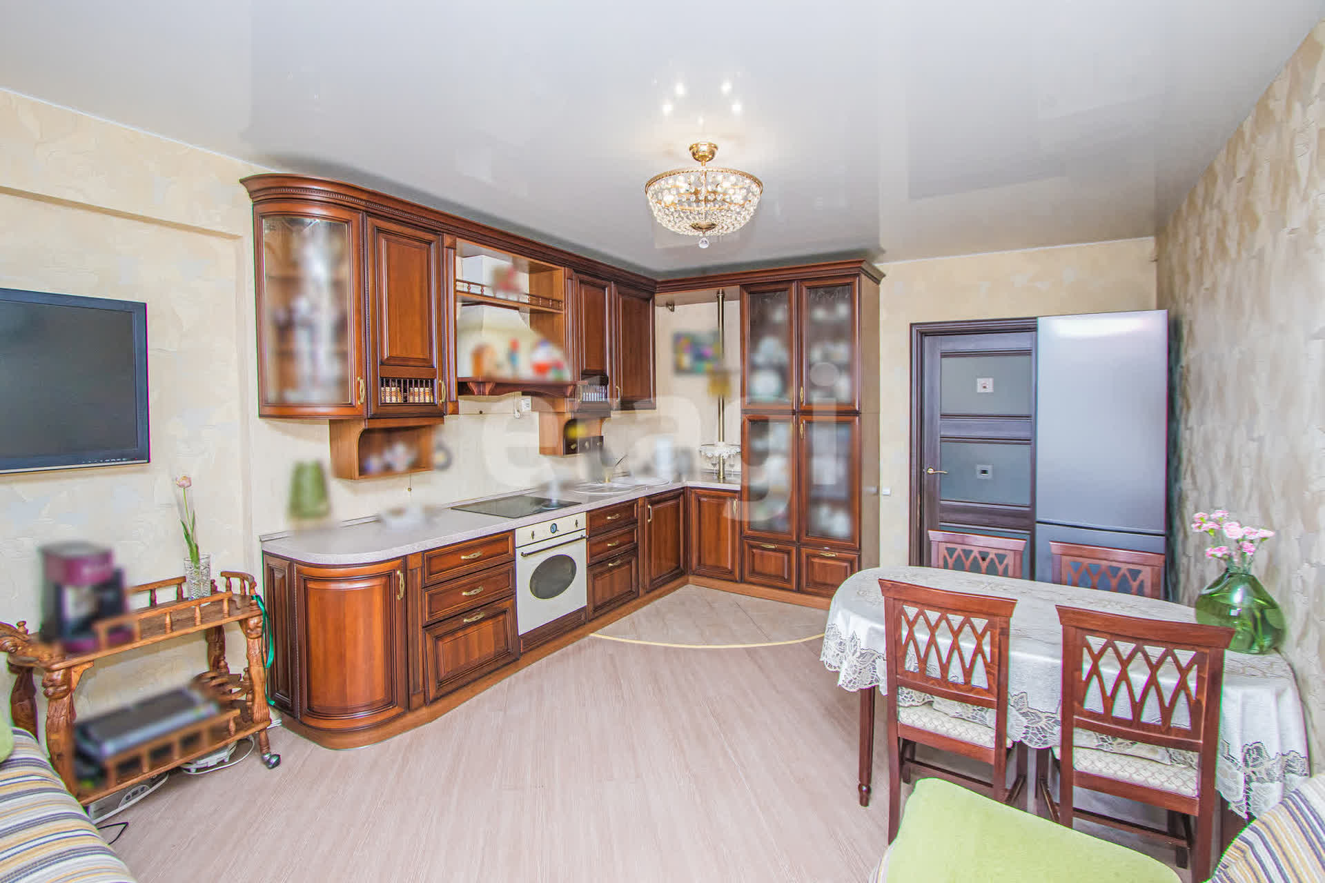 Продажа 3-комнатной квартиры, Улан-Удэ, Республика Бурятия,  Улан-Удэ