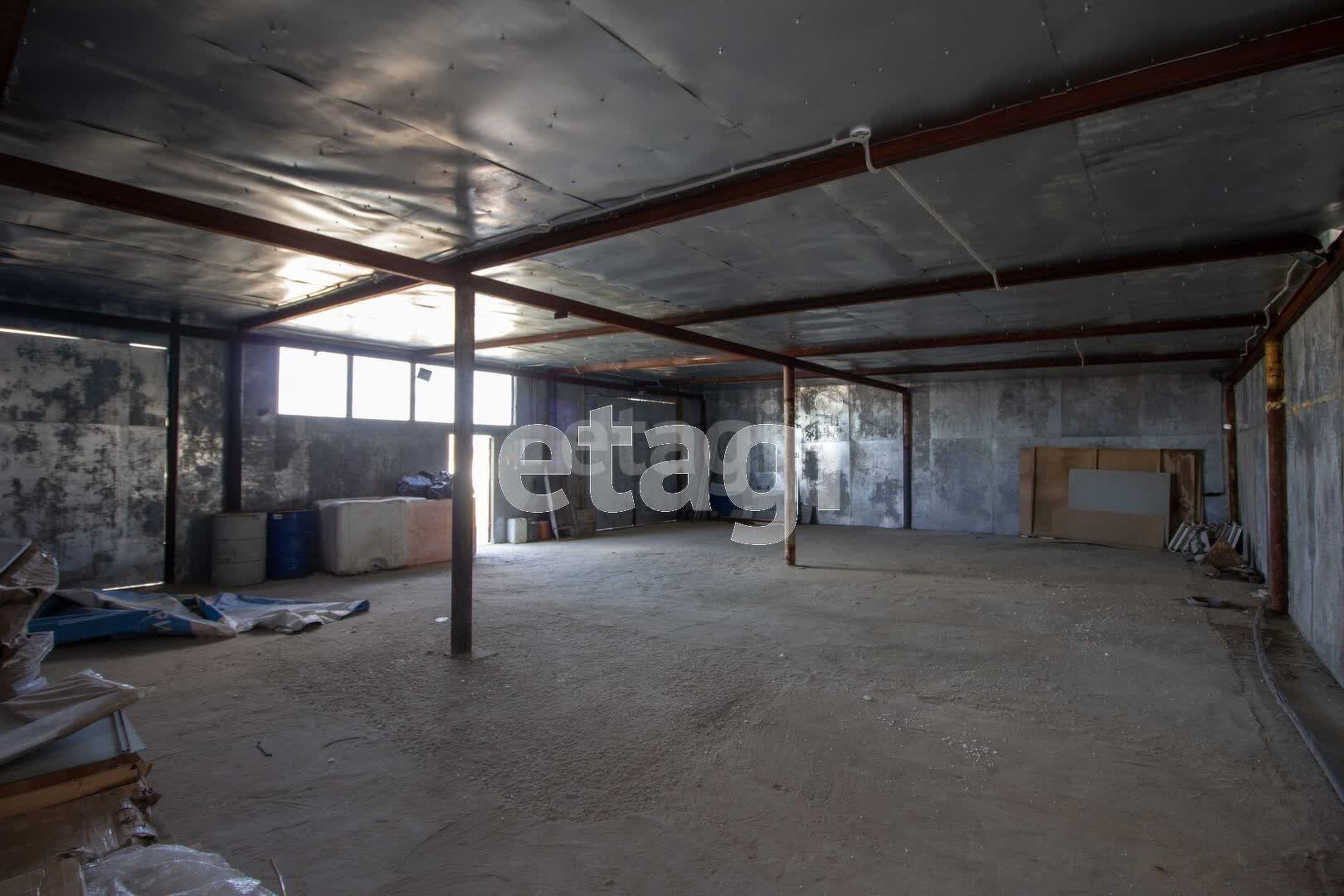 Аренда коммерческой недвижимости, 7454м <sup>2</sup>, Новый Уренгой, Ямало-Ненецкий АО,  Новый Уренгой