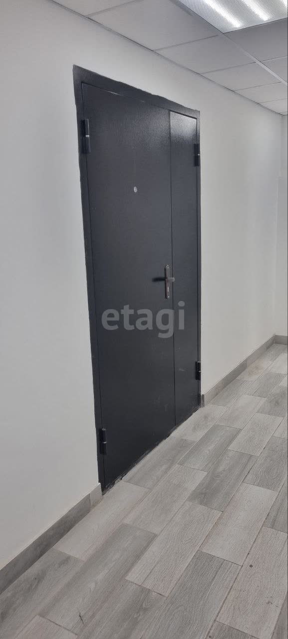 Продажа коммерческой недвижимости, 40м <sup>2</sup>, Новый Уренгой, Ямало-Ненецкий АО,  Новый Уренгой