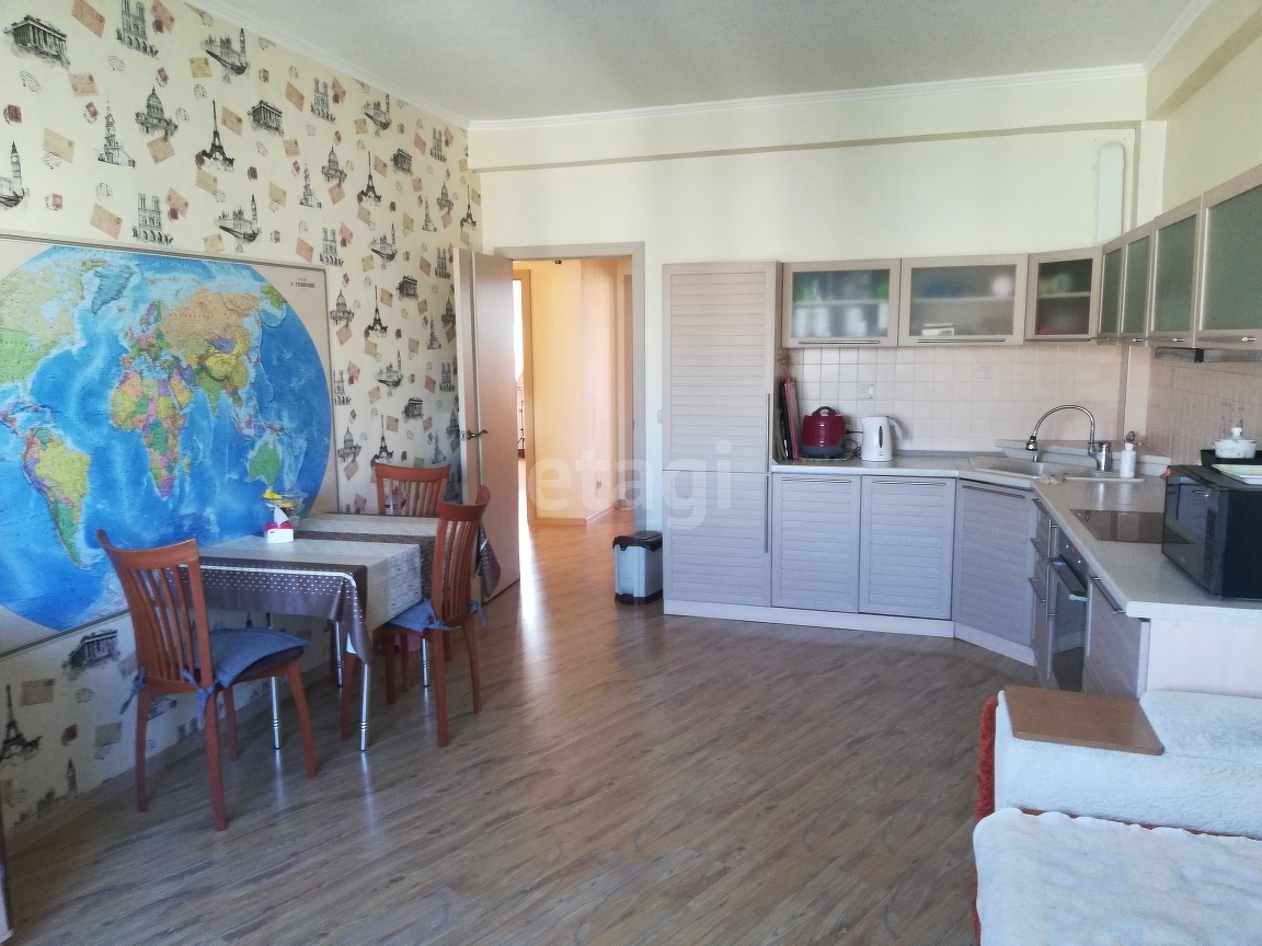 Продажа 2-комнатной квартиры, Южно-Сахалинск, Сахалинская область,  Южно-Сахалинск