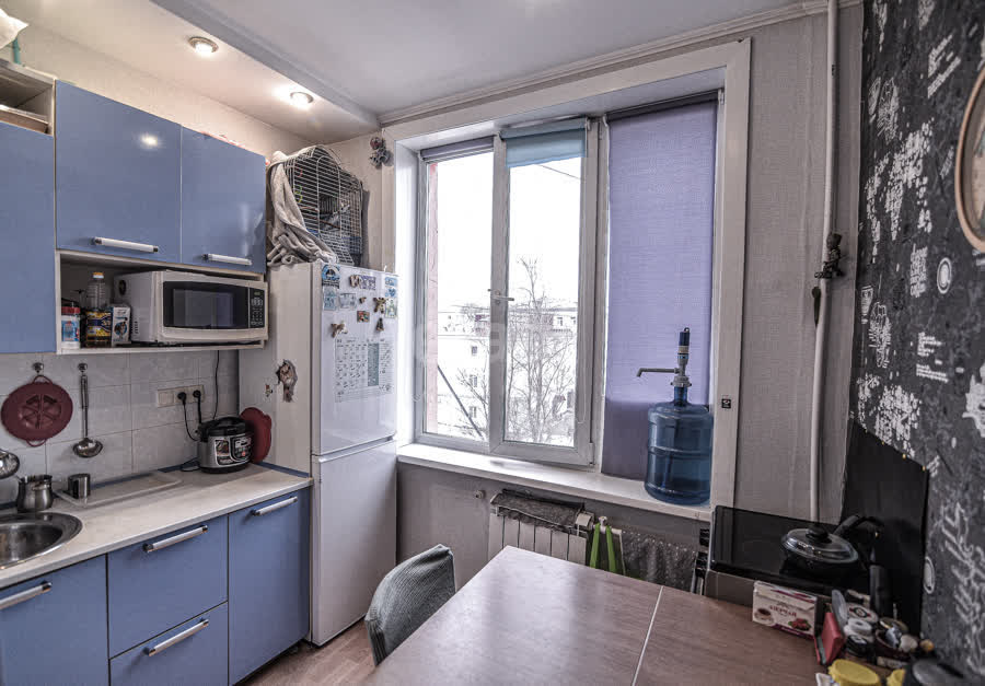 Продажа 2-комнатной квартиры, Южно-Сахалинск, Сахалинская область,  Южно-Сахалинск