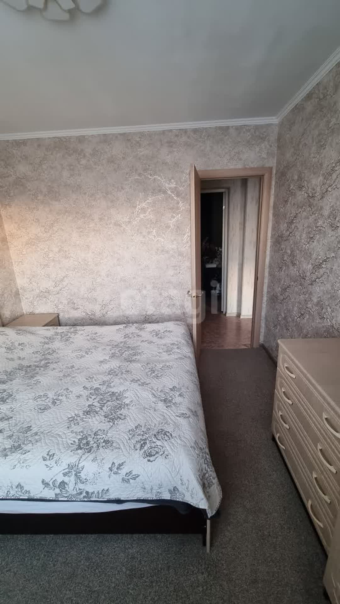 Продажа 2-комнатной квартиры, Южно-Сахалинск, Сахалинская область,  Южно-Сахалинск