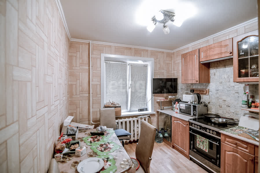 Продажа 2-комнатной квартиры, Южно-Сахалинск, Сахалинская область,  Южно-Сахалинск