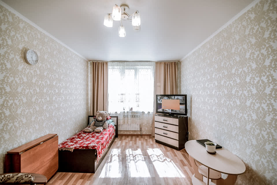 Продажа 2-комнатной квартиры, Южно-Сахалинск, Сахалинская область,  Южно-Сахалинск