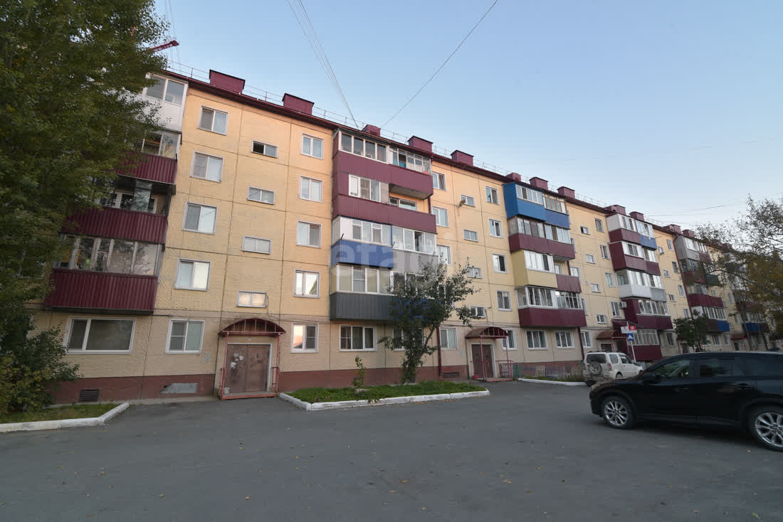 Продажа 2-комнатной квартиры, Южно-Сахалинск, Сахалинская область,  Южно-Сахалинск