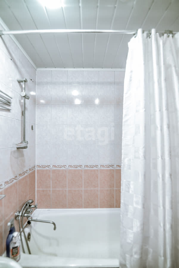 Продажа 3-комнатной квартиры, Южно-Сахалинск, Сахалинская область,  Южно-Сахалинск