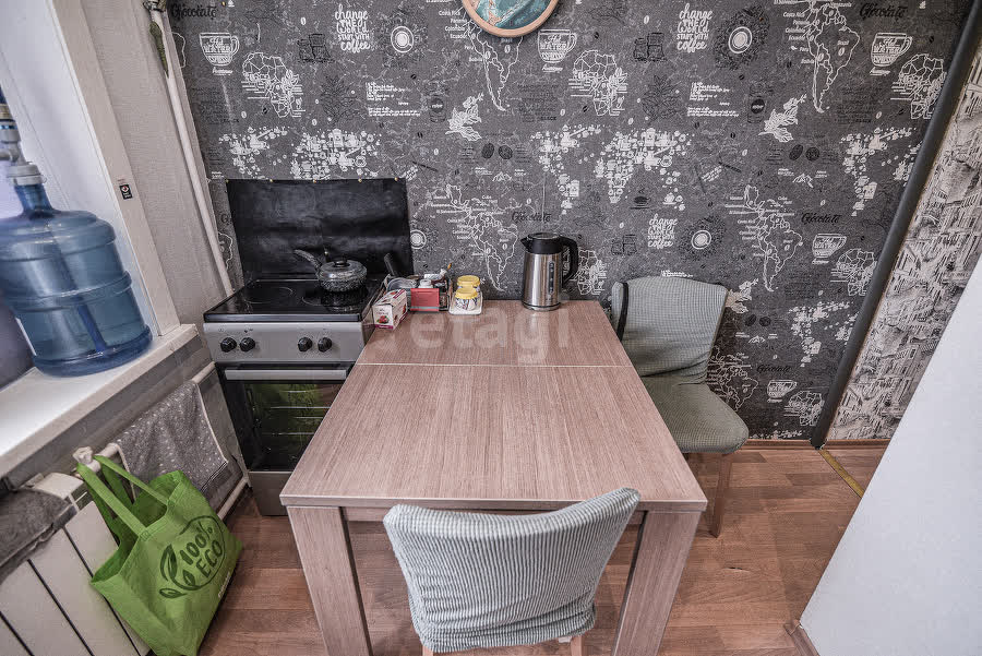 Продажа 2-комнатной квартиры, Южно-Сахалинск, Сахалинская область,  Южно-Сахалинск