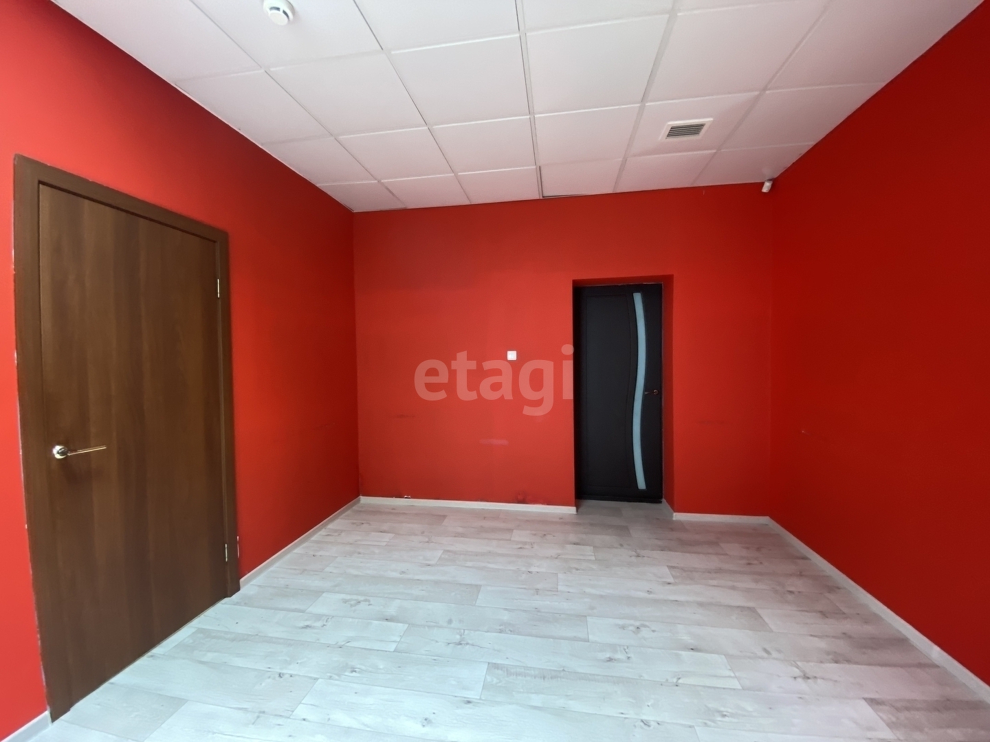 Продажа коммерческой недвижимости, 132м <sup>2</sup>, Южно-Сахалинск, Сахалинская область,  Южно-Сахалинск