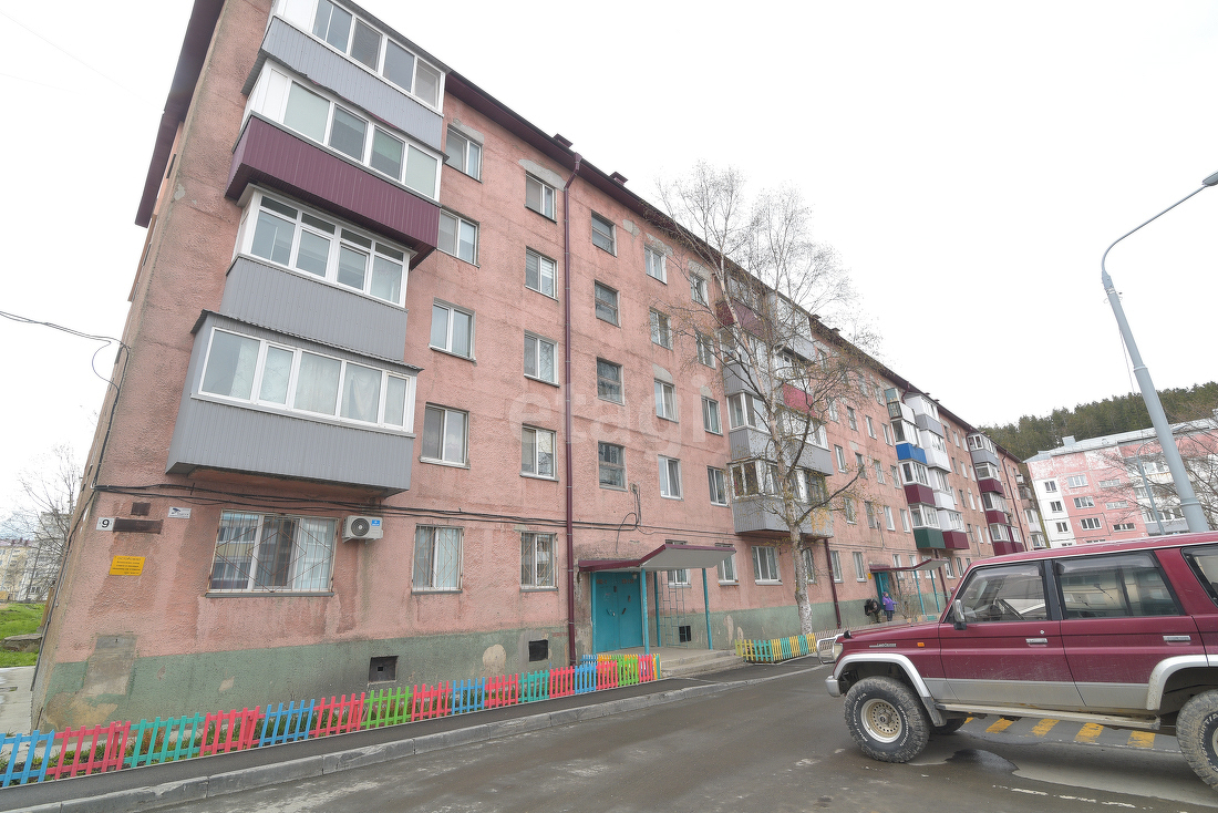 Продажа 3-комнатной квартиры, Южно-Сахалинск, Сахалинская область,  Южно-Сахалинск