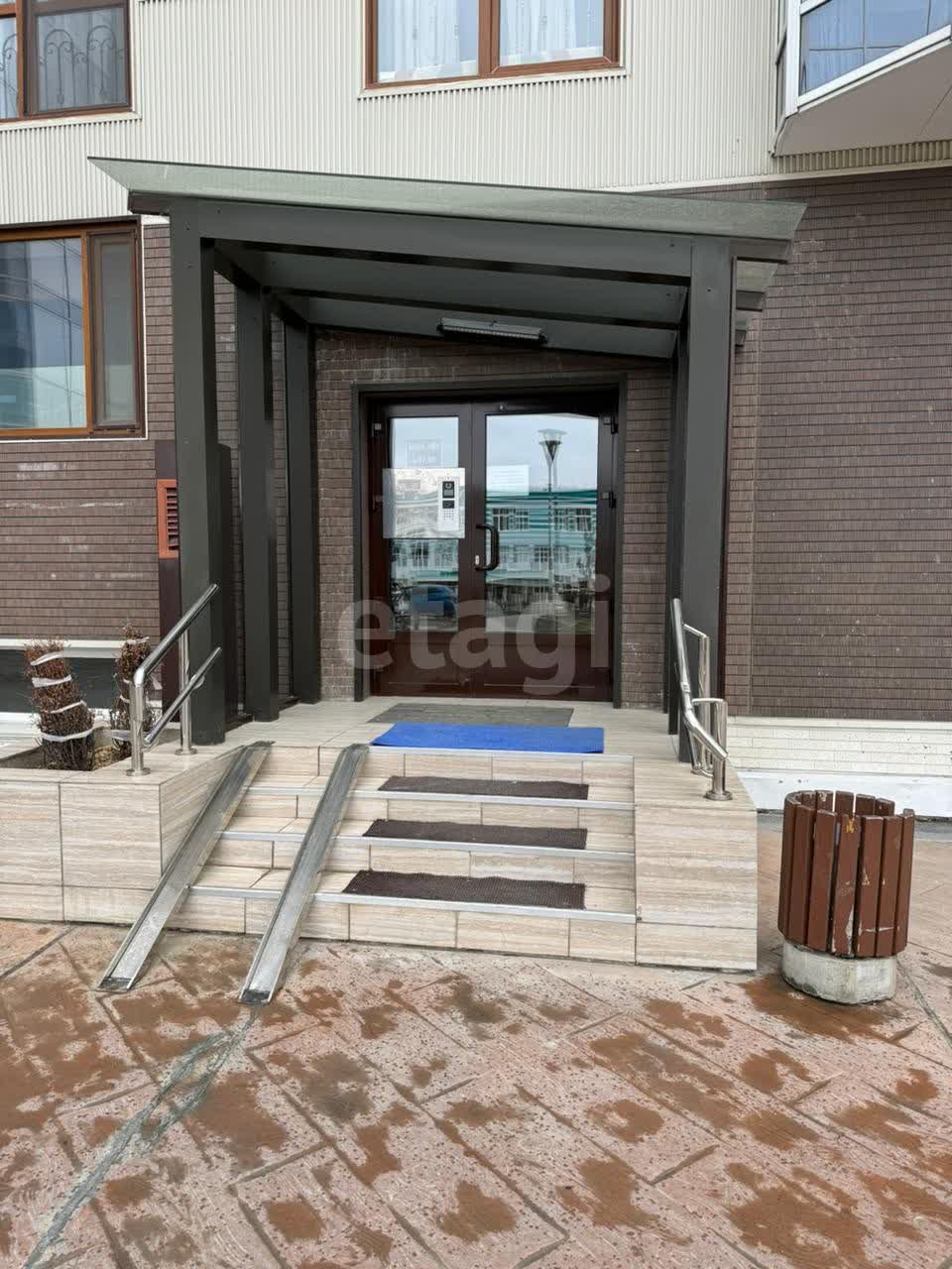 Продажа 4-комнатной квартиры, Южно-Сахалинск, Сахалинская область,  Южно-Сахалинск