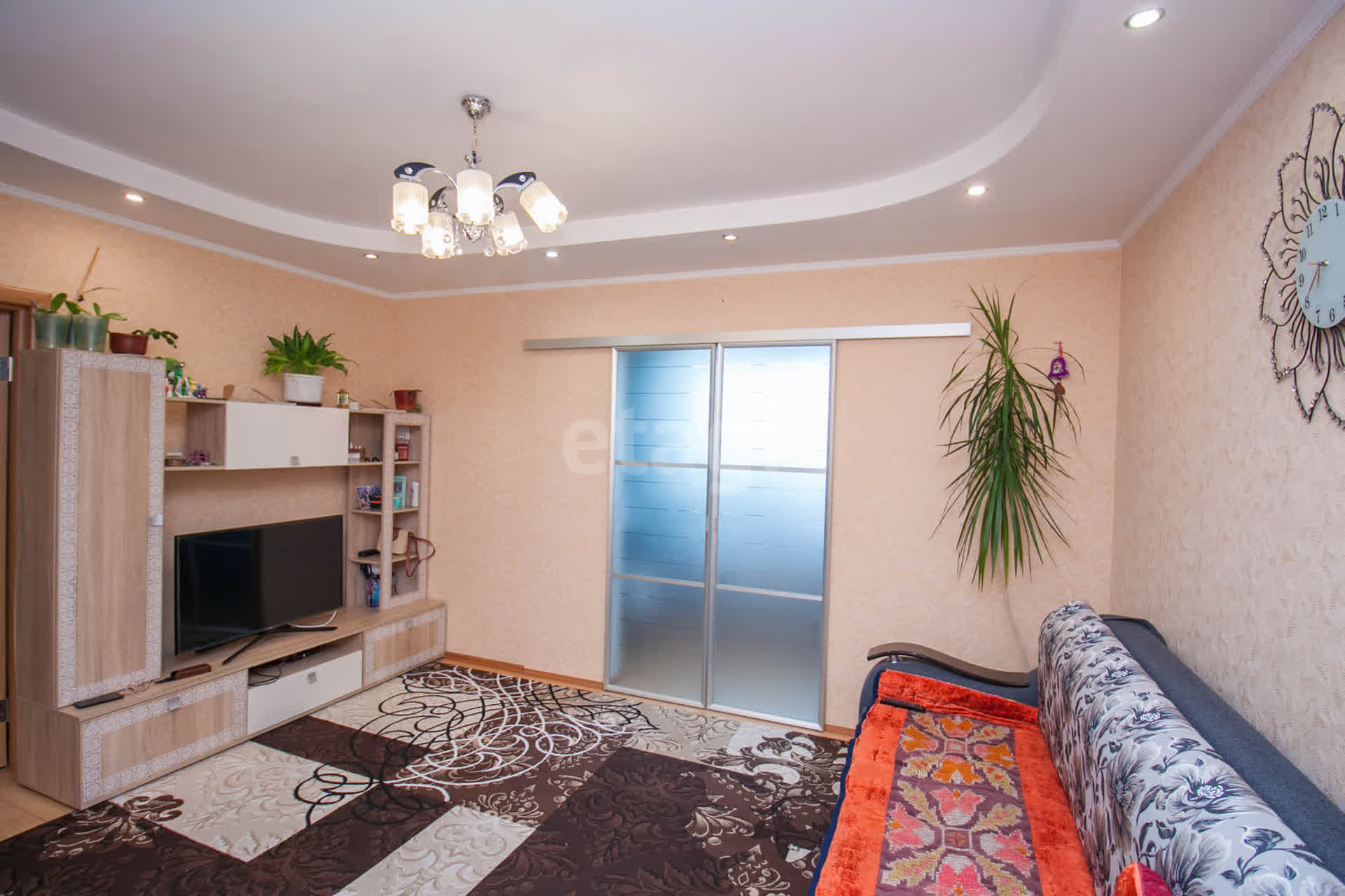 Продажа 2-комнатной квартиры, Южно-Сахалинск, Сахалинская область,  Южно-Сахалинск