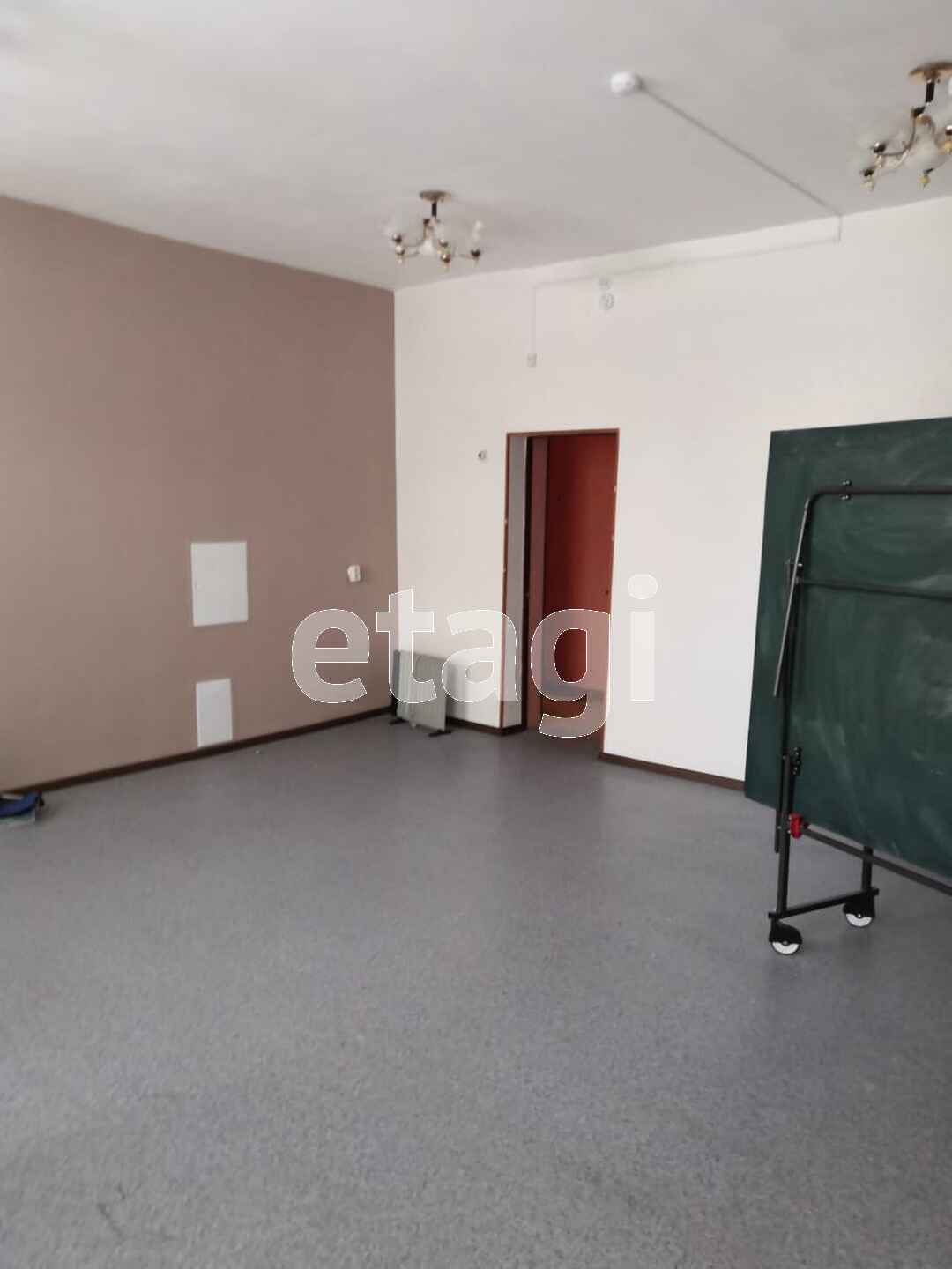 Продажа коммерческой недвижимости, 495м <sup>2</sup>, Южно-Сахалинск, Сахалинская область,  Южно-Сахалинск