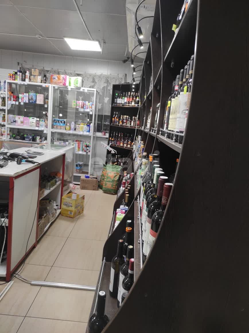 Продажа коммерческой недвижимости, 300м <sup>2</sup>, Южно-Сахалинск, Сахалинская область,  Южно-Сахалинск