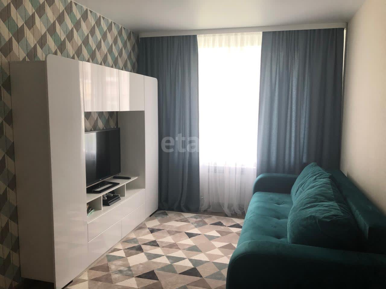 Продажа 2-комнатной квартиры, Южно-Сахалинск, Сахалинская область,  Южно-Сахалинск