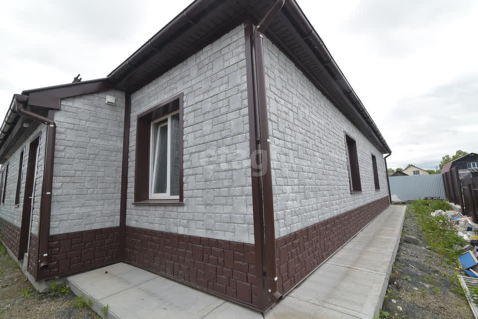 Продажа дома, 180м <sup>2</sup>, 6 сот., Южно-Сахалинск, Сахалинская область,  