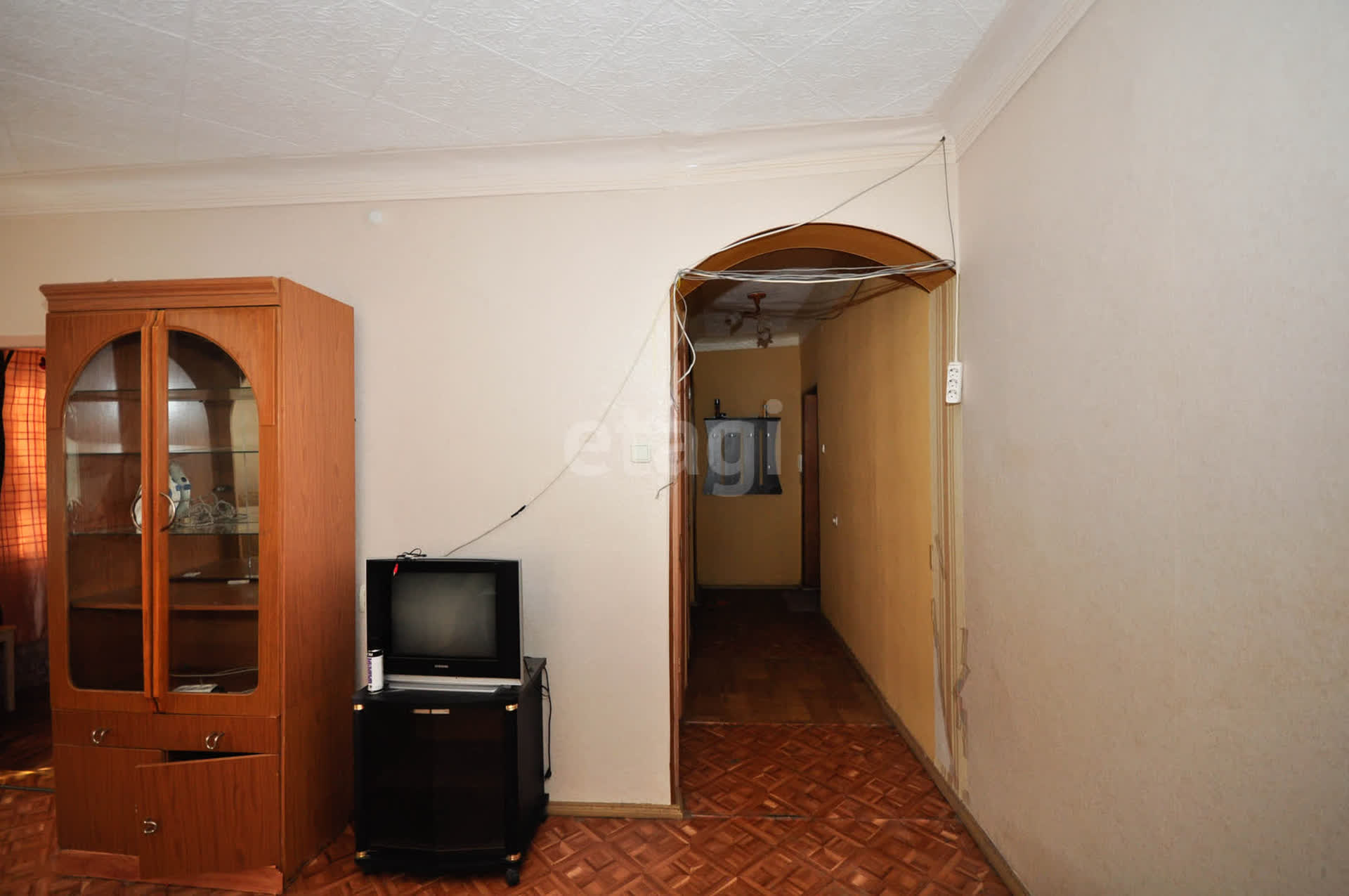 Продажа 2-комнатной квартиры, Южно-Сахалинск, Сахалинская область,  Южно-Сахалинск