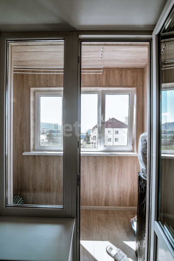 Продажа 3-комнатной квартиры, Южно-Сахалинск, Сахалинская область,  Южно-Сахалинск