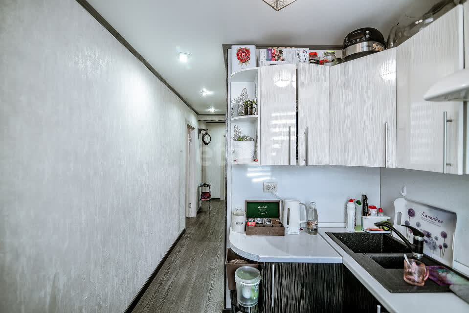 Продажа 3-комнатной квартиры, Южно-Сахалинск, Сахалинская область,  Южно-Сахалинск