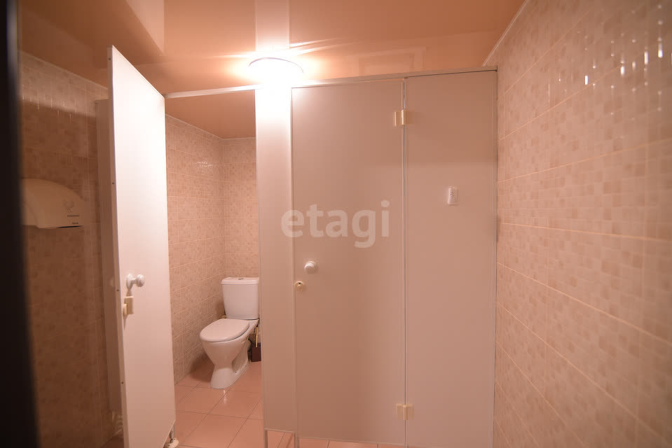 Продажа коммерческой недвижимости, 1136м <sup>2</sup>, Южно-Сахалинск, Сахалинская область,  Южно-Сахалинск