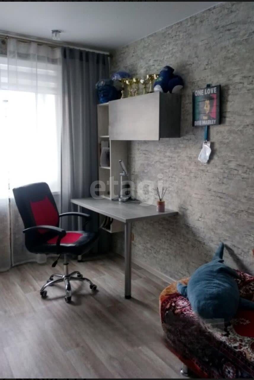 Продажа 3-комнатной квартиры, Южно-Сахалинск, Сахалинская область,  Южно-Сахалинск