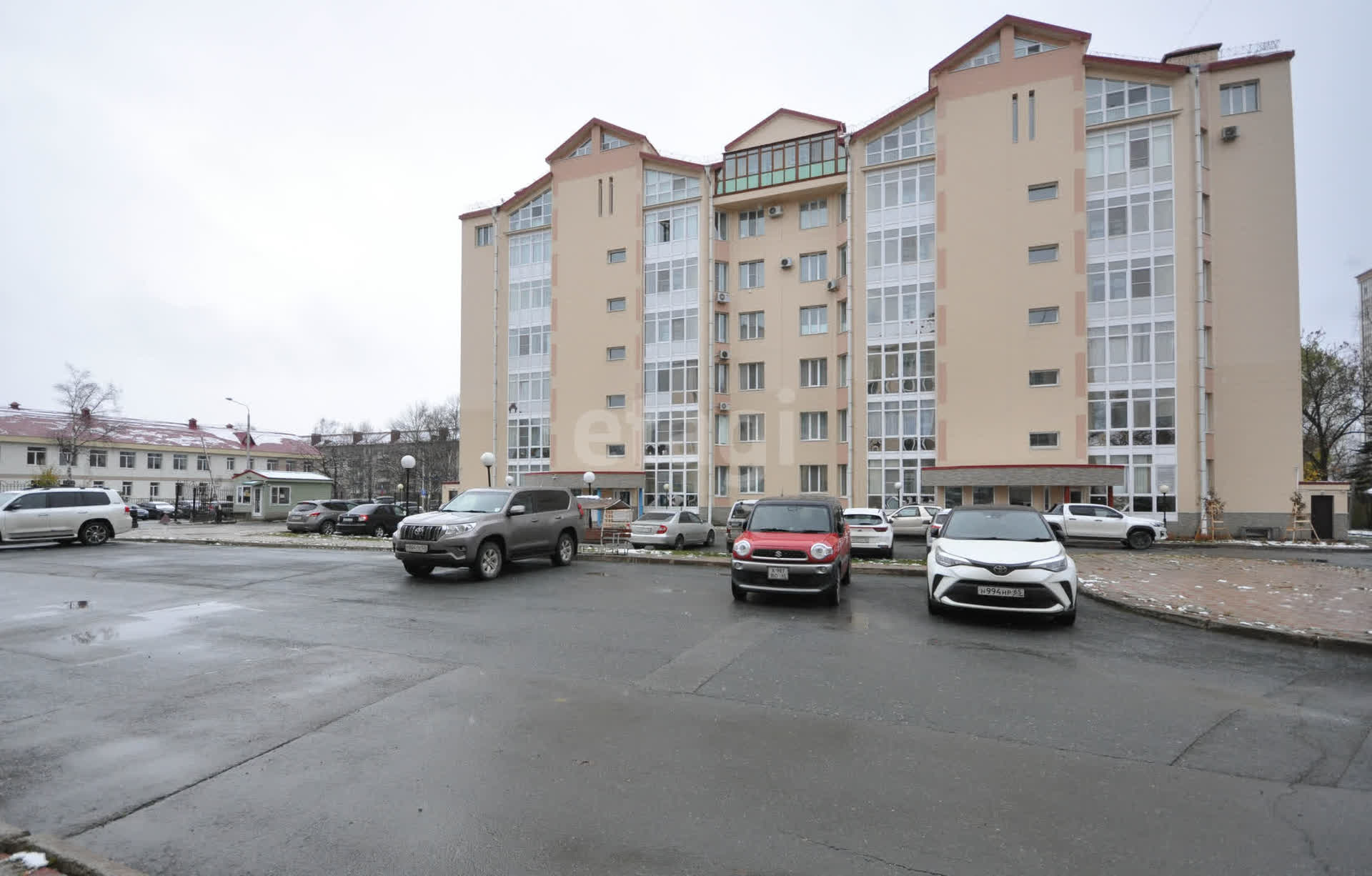 Аренда 3-комнатной квартиры, Южно-Сахалинск, Сахалинская область,  Южно-Сахалинск