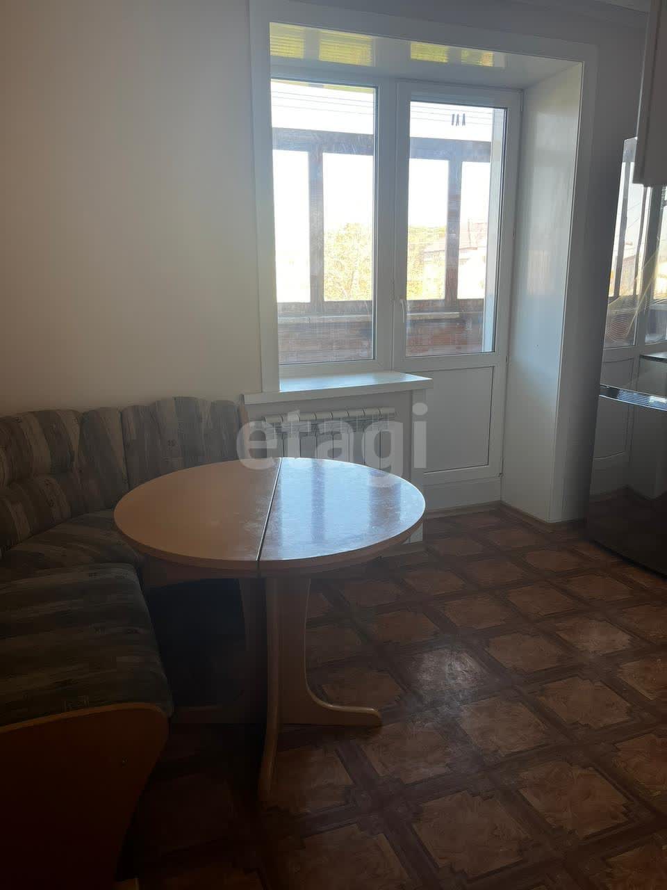 Продажа 3-комнатной квартиры, Южно-Сахалинск, Сахалинская область,  Южно-Сахалинск