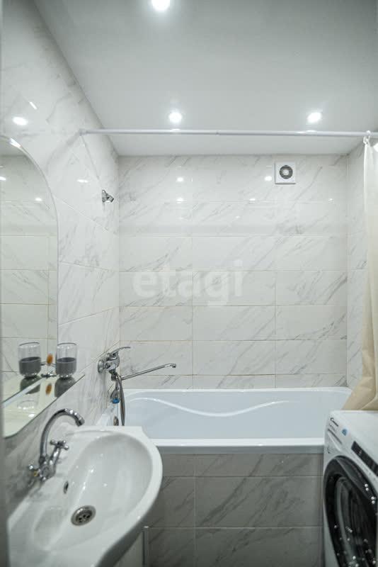 Продажа 3-комнатной квартиры, Южно-Сахалинск, Сахалинская область,  Южно-Сахалинск