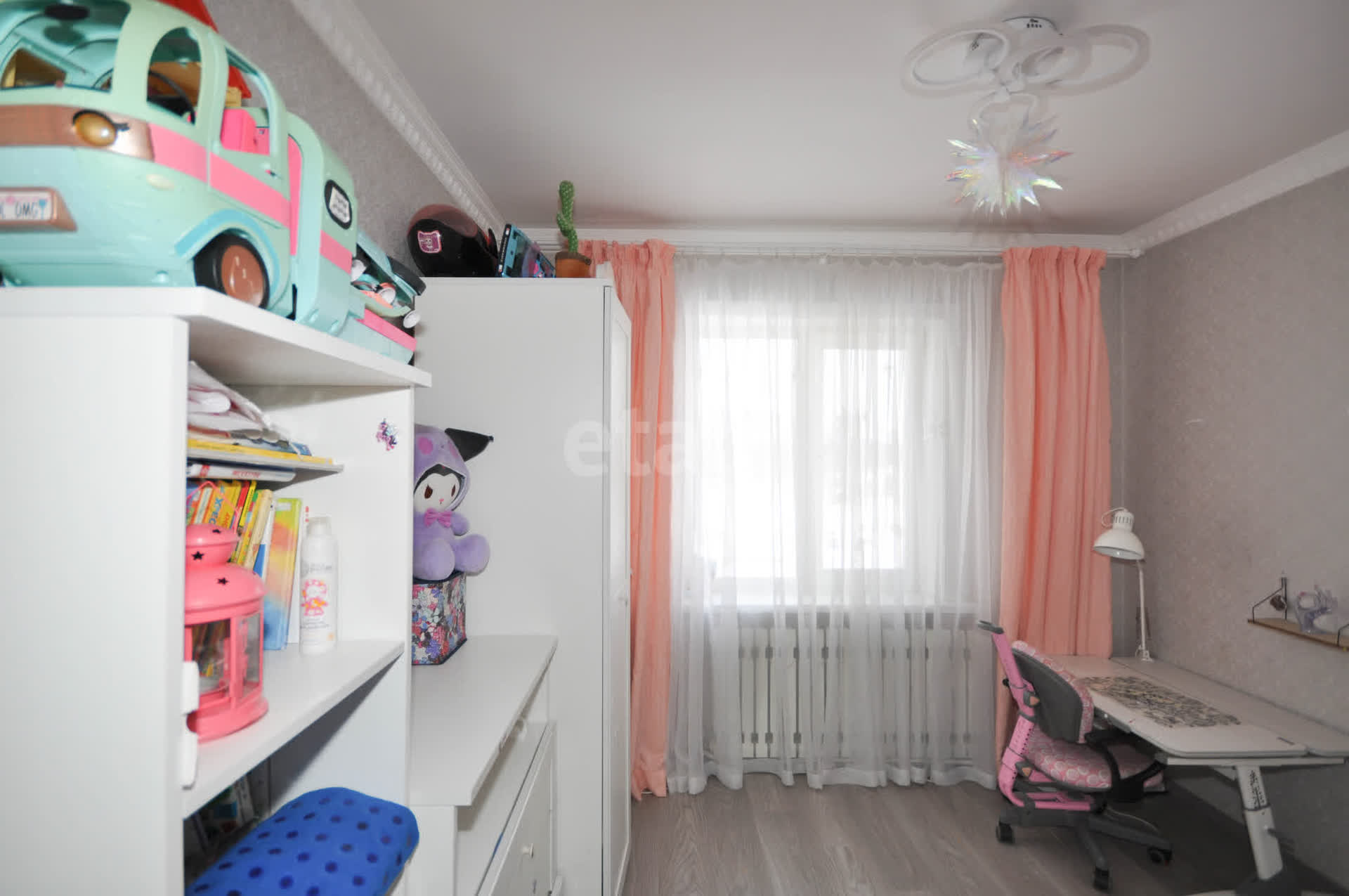 Продажа 4-комнатной квартиры, Южно-Сахалинск, Сахалинская область,  Южно-Сахалинск