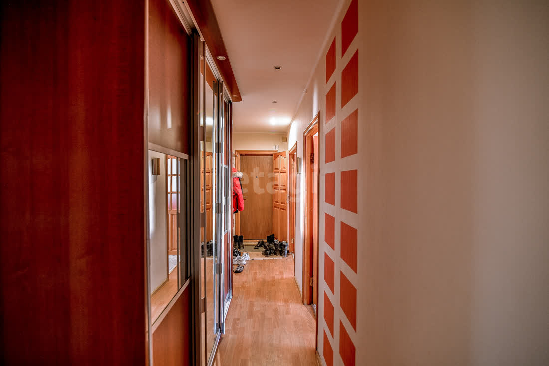 Продажа 3-комнатной квартиры, Южно-Сахалинск, Сахалинская область,  Южно-Сахалинск