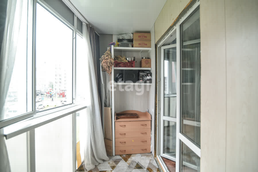 Продажа 2-комнатной квартиры, Южно-Сахалинск, Сахалинская область,  Южно-Сахалинск