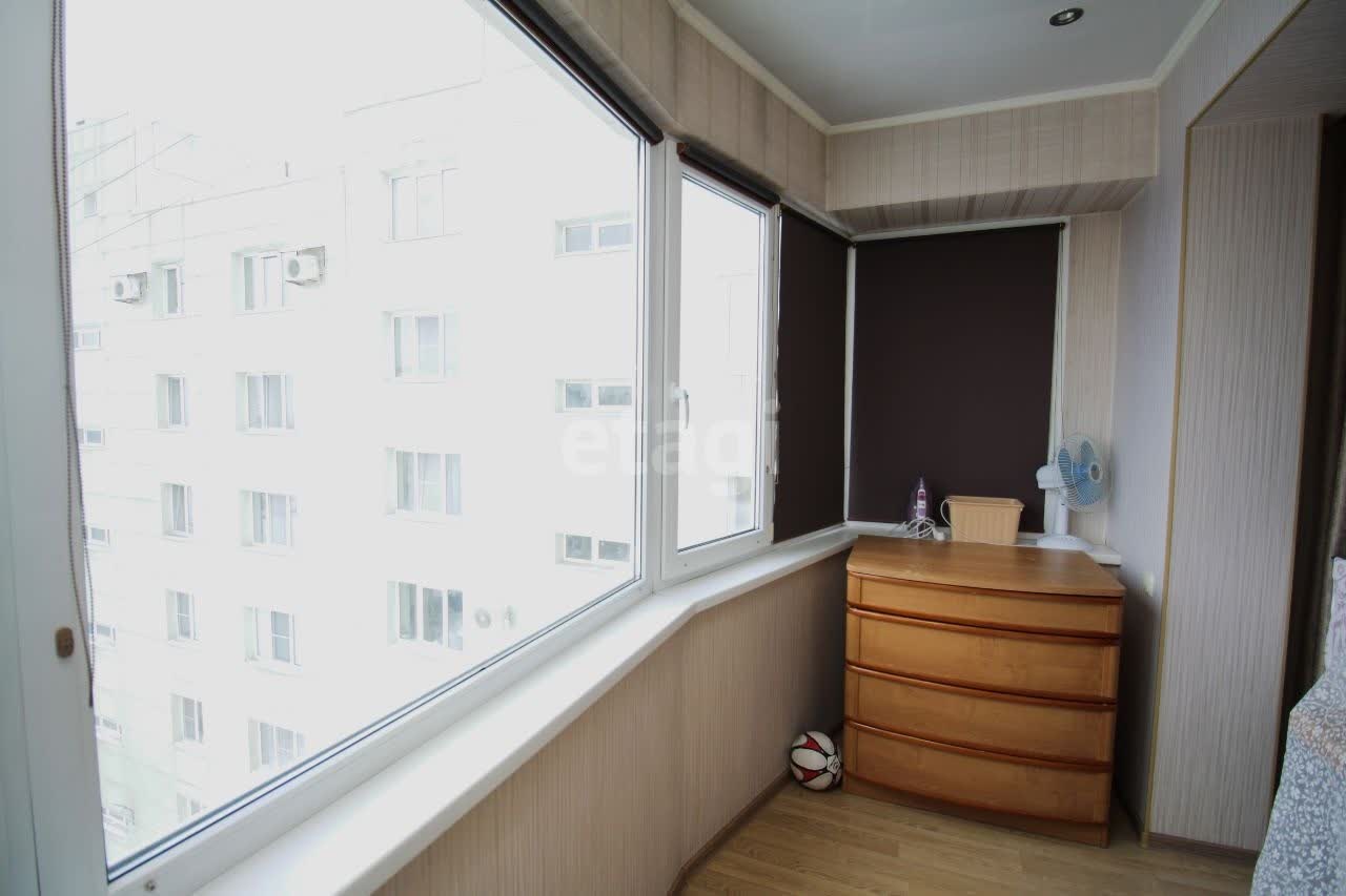 Продажа 2-комнатной квартиры, Южно-Сахалинск, Сахалинская область,  Южно-Сахалинск