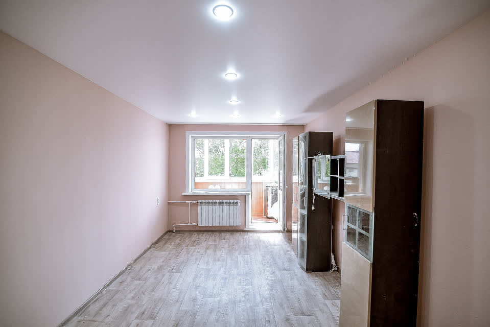 Продажа 2-комнатной квартиры, Южно-Сахалинск, Сахалинская область,  Южно-Сахалинск