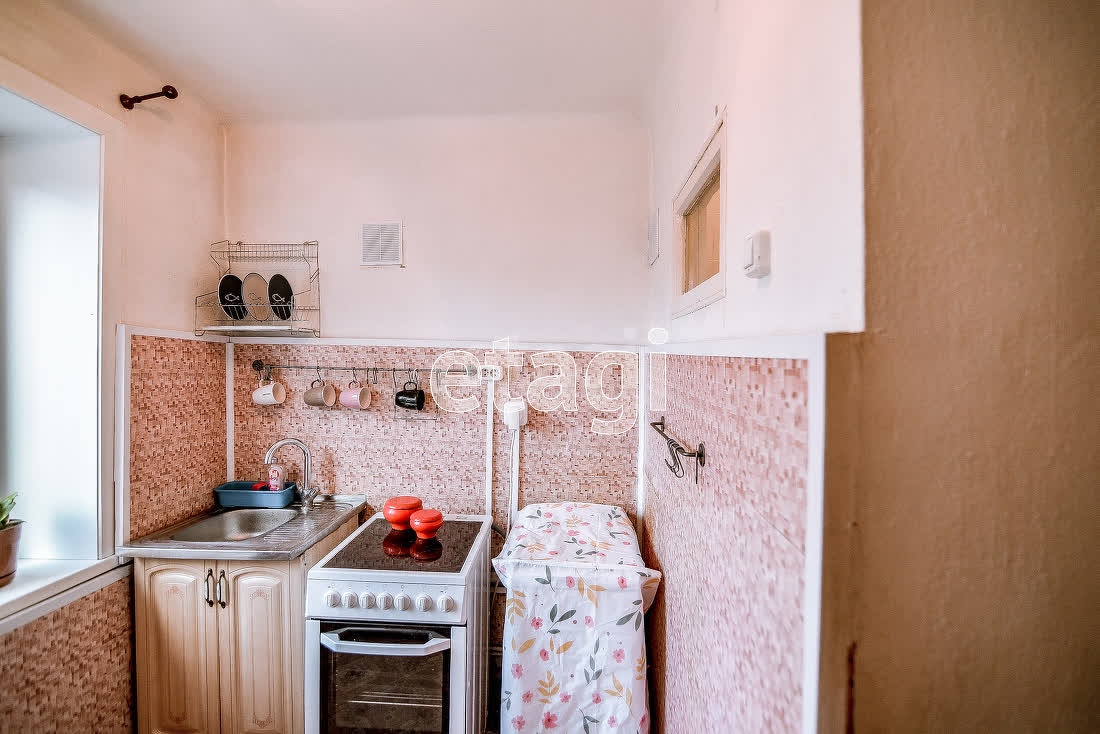 Продажа 3-комнатной квартиры, Южно-Сахалинск, Сахалинская область,  Южно-Сахалинск