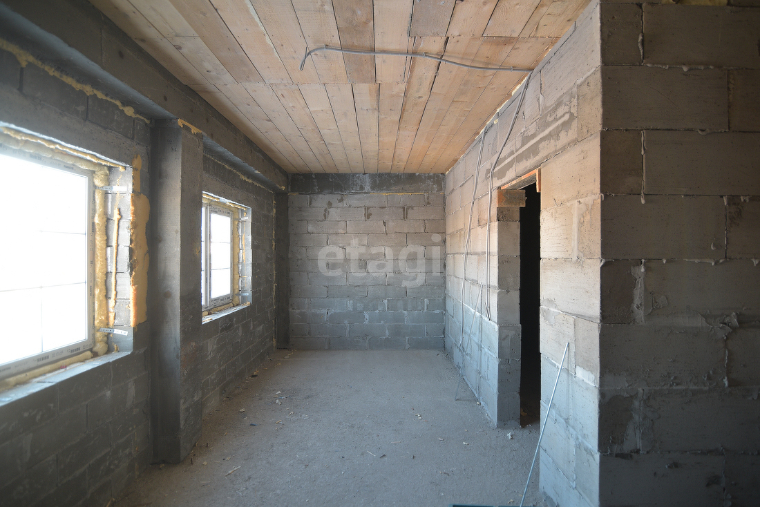 Продажа 3-комнатной квартиры, Южно-Сахалинск, Сахалинская область,  Южно-Сахалинск