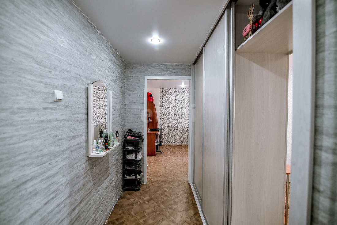 Продажа 3-комнатной квартиры, Южно-Сахалинск, Сахалинская область,  Южно-Сахалинск