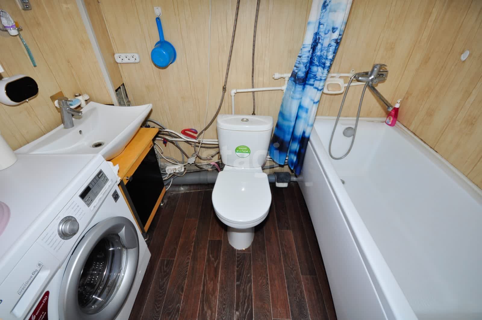 Продажа 2-комнатной квартиры, Южно-Сахалинск, Сахалинская область,  Южно-Сахалинск