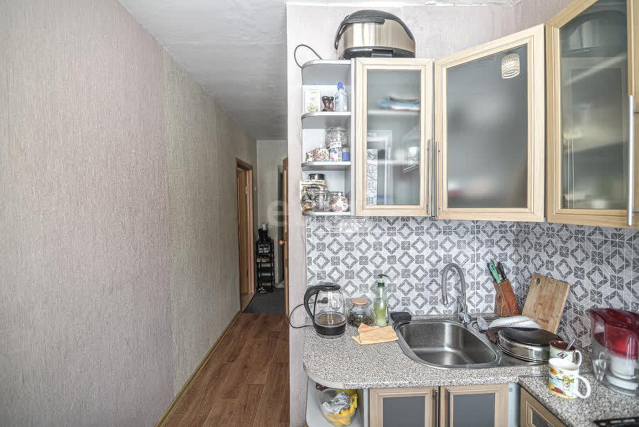 Продажа 3-комнатной квартиры, Южно-Сахалинск, Сахалинская область,  Южно-Сахалинск