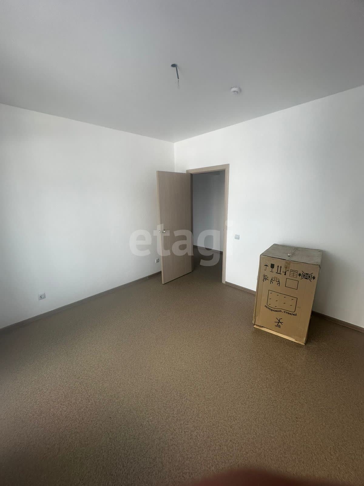 Продажа 2-комнатной квартиры, Южно-Сахалинск, Сахалинская область,  Южно-Сахалинск